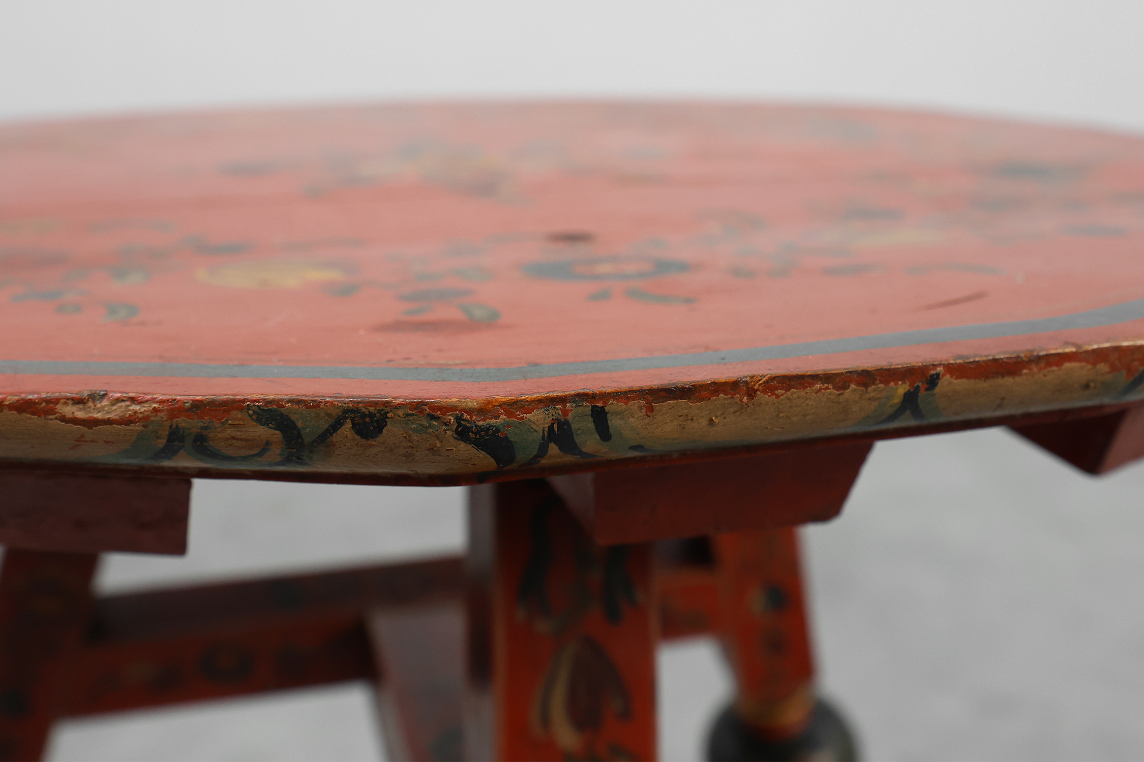 Early 19th century Hindeloopen side table, The Netherlandsthumbnail